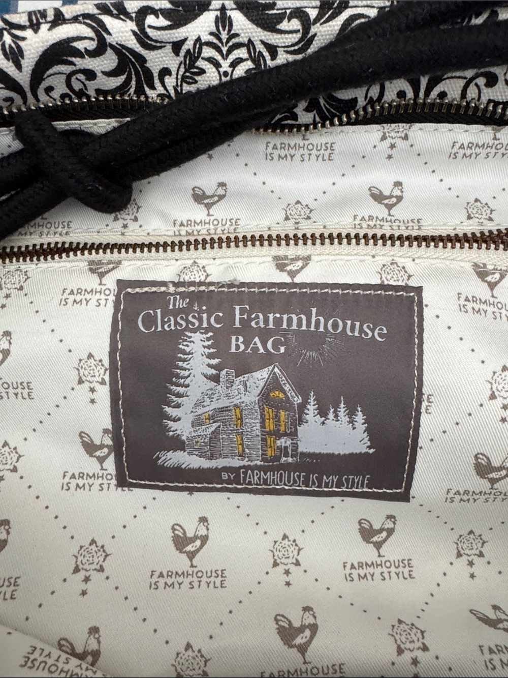 The Classic Farmhouse Tote Bag - Cream & Brown